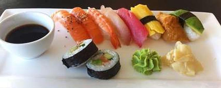 Naam Café Lounge & Sushi