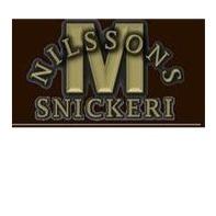 Nilssons Snickeri, M logo