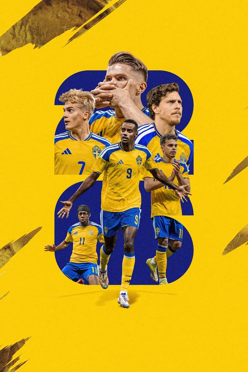 Fotbollsspelare firar ett mål framför en stor 26:a – TV4 Play sänder fotbolls-VM 2026.